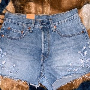 Levi’s 501 shorts